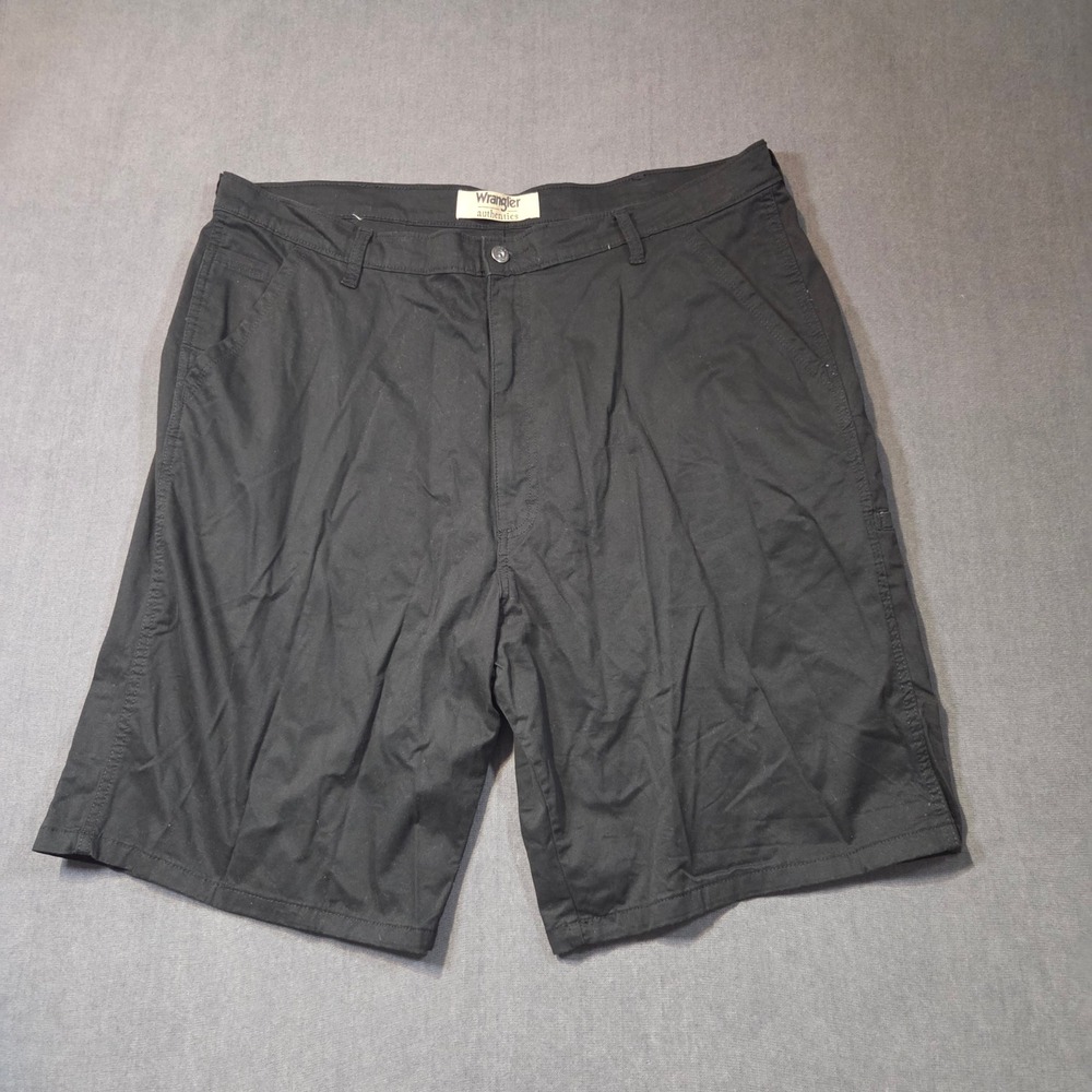 Wrangler Authentics Shorts Mens 42 Black Stretch Flat Front Utility ZM6SFBL